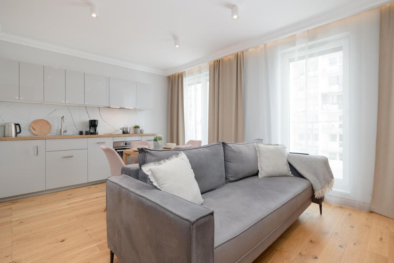 Apartament Z Tarasem W Centrum Swinoujscia By Noclegi Renters Swinoujscie Luaran gambar