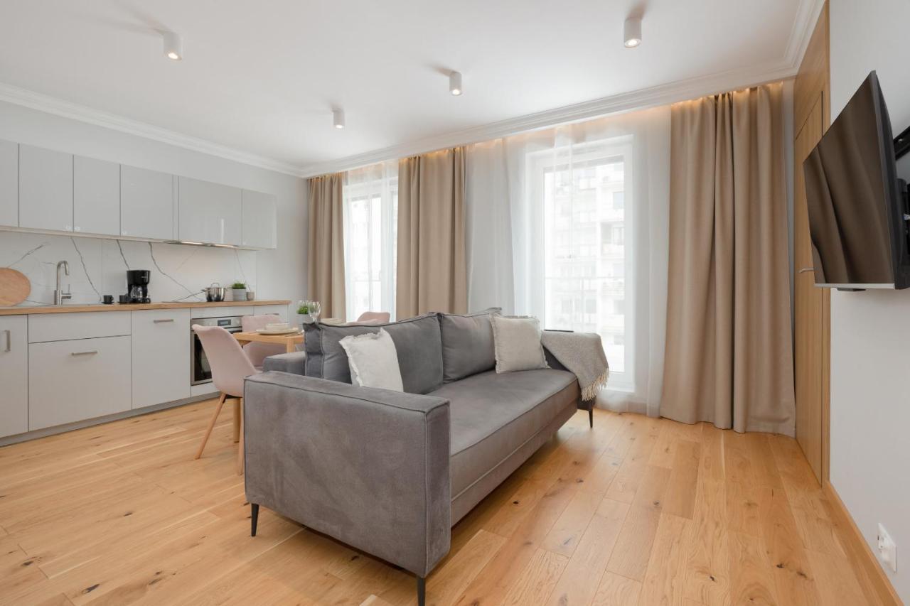 Apartament Z Tarasem W Centrum Swinoujscia By Noclegi Renters Swinoujscie Luaran gambar