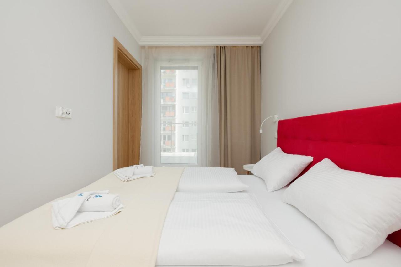 Apartament Z Tarasem W Centrum Swinoujscia By Noclegi Renters Swinoujscie Luaran gambar
